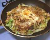 A picture of step 9 of Japanese Pancake ‘Okonomiyaki ‘.