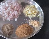 पौष्टिक मूग डाळ सूप : (paushtik moong dal soup recipe in marathi) रेसिपी स्टेप 3 फोटो 