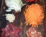 Foto del paso 1 de la receta: Arroz con verduras, carnes, mortadela y huevo
