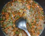 A picture of step 2 of Spaghetti And Mix Veg Soup.