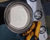 Foto langkah ke 1 dari resep Pisang goreng susu keju.