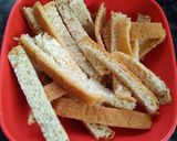 A picture of step 1 of Bread crumbs.