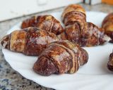 Napokig puha csokis kifli recept fázis 10 fotója