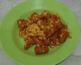 Foto langkah ke 5 dari resep Sosis Telur Pedas Manis.