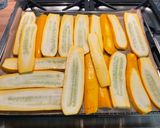 Une image de l'étape 4 de Courgettes jaunes grillées sauce crème,feta, menthe.
