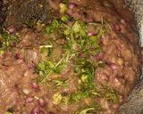 A picture of step 4 of Cheese dabeli.