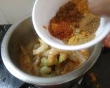 A picture of step 2 of Dhaba  Style  Garlic  Prawns Curry.
