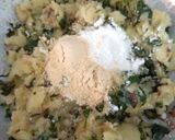 पोटॅटो स्पिनच बॉल्स (potato spinach ball recipe in marathi) रेसिपी स्टेप 6 फोटो 