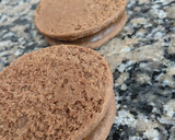 Foto del paso 8 de la receta: Alfajores de chocolate