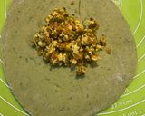 A picture of step 3 of Stuffed Palak Paratha.
