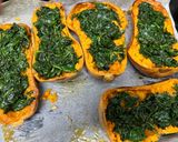 Foto del paso 2 de la receta: 552. Calabaza rellena de espinacas con queso de cabra (principal verdura)