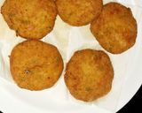 A picture of step 8 of Chicken szechuan kebab.