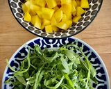 Foto del paso 2 de la receta Taco de langostinos al ajo confitado con mango