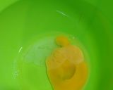 صورة لخطوة 1 من وصفة كيكة بالهيل هشة ولذيذة 😋