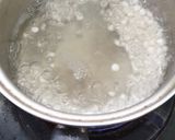 รูปขั้นตอนการทำที่ 1 ของ ซุปสาคูไก่ฉีกใส่เห็ดตับเต่า