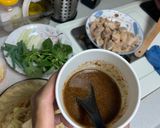 塔香沙茶雞腿拌炒高麗菜的食譜步驟3照片