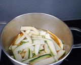 Foto del paso 3 de la receta: Macarrones de atún y calabacín