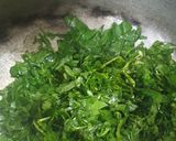 मेथी और आलू की सब्जी (methi aur aloo ki sabzi recipe in Hindi) रेसिपी चरण 1 फोटो