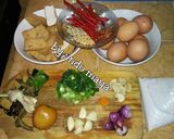 Foto langkah ke 1 dari resep Tahu telur bumbu kuning.