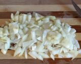 Sajtos-kelbimbós tészta extrákkal recept fázis 1 fotója
