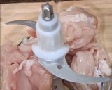 Foto langkah ke 1 dari resep Chicken Cordon Bleu Bites.