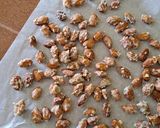 Foto langkah ke 2 dari resep Almond Chocolate Candy.