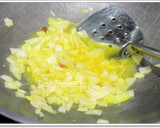 Foto langkah ke 2 dari resep Pastel Tutup Klasik Panggang Mudah Lezattt.