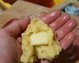 Foto del passaggio 2 della ricetta Polpette di patate e speck