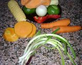 Foto del paso 1 de la receta: Cazuela de verduras en olla de barro