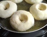 Foto langkah ke 7 dari resep Donat Susu.