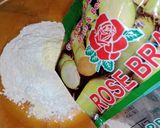 Foto langkah ke 1 dari resep Donat Maizena.