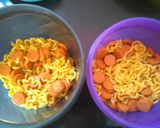 Foto langkah ke 4 dari resep Donat Indomie ala anak kos #RabuBaru #bikinRamadhanBerkesan.