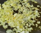 Foto del paso 2 de la receta: Patatas en Salsa Verde (Receta Vasca)