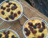 Foto langkah ke 6 dari resep Vanilla Raisin Muffin.