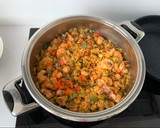 Foto del paso 3 de la receta: Fideuá con gambón, vieiras y calamares