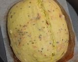 Foto langkah ke 17 dari resep Kunyit Wijen Jinten Hitam Chili Flakes Cheese Sourdough Bread (Open Bake Method).