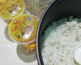 Foto langkah ke 1 dari resep Cemilan dari nasi (nasi kepal goreng).