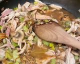 A picture of step 2 of Leftover creamy mustard turkey.