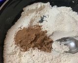 A picture of step 1 of Kiwi muffins (breakfast on the go).