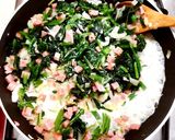 รูปขั้นตอนการทำที่ 2 ของ ผักโขมไข่ดาวอบชีส Baked Spinach