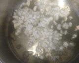 Foto del paso 1 de la receta: Garbanzos con chirlas