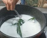 Foto langkah ke 2 dari resep Kue Lapis Tepung Beras.