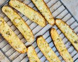 A picture of step 7 of Quick Breakfast Garlic Rusk from Long Bun.