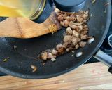 A picture of step 3 of Honey, soy and lemon grass Pork with Mango in Lettuce cup.