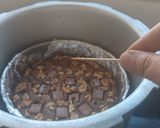 A picture of step 6 of Walnut Brownie.