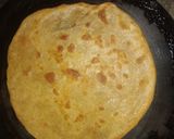 A picture of step 7 of Omlete paratha.
