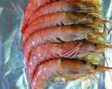 Foto del paso 4 de la receta Gambones al papillote sobre cama de hinojo fresco y H, aromátic