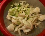 Foto del paso 5 de la receta Alubias blancas con acelgas, hinojo y puntas de pimientos