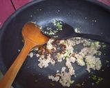รูปขั้นตอนการทำที่ 3 ของ สปาเกตตี,หมูสับ,ตำลึงผัดพริกสด,ไข่ดาว - คีโต
