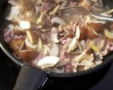 Une image de l'étape 3 de °potimarron farci aux shiitakes°.